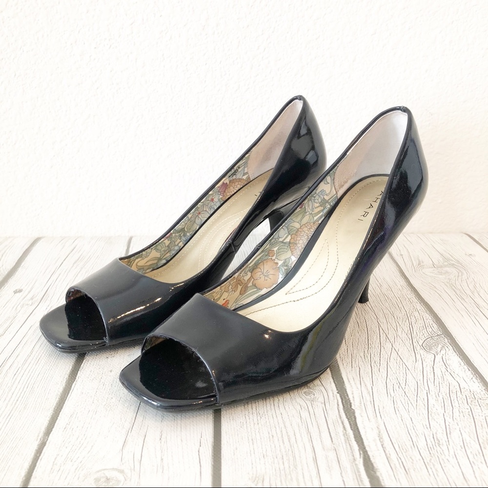 TAHARI Riddle Navy Patent Peep Toe Pumps